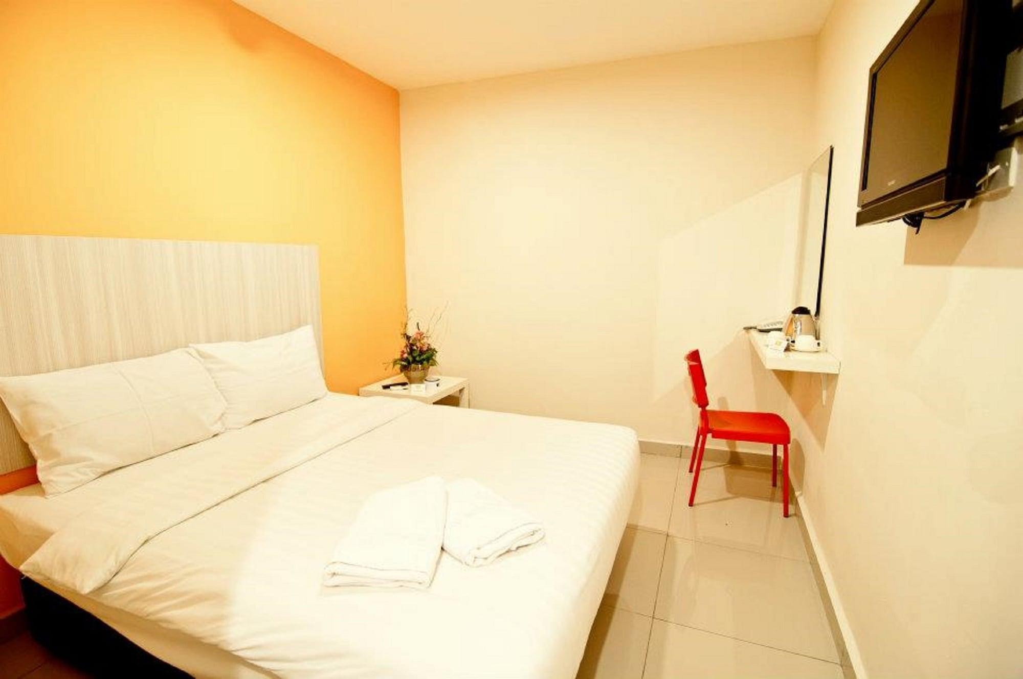 101 Hotel Bangi Eksteriør billede